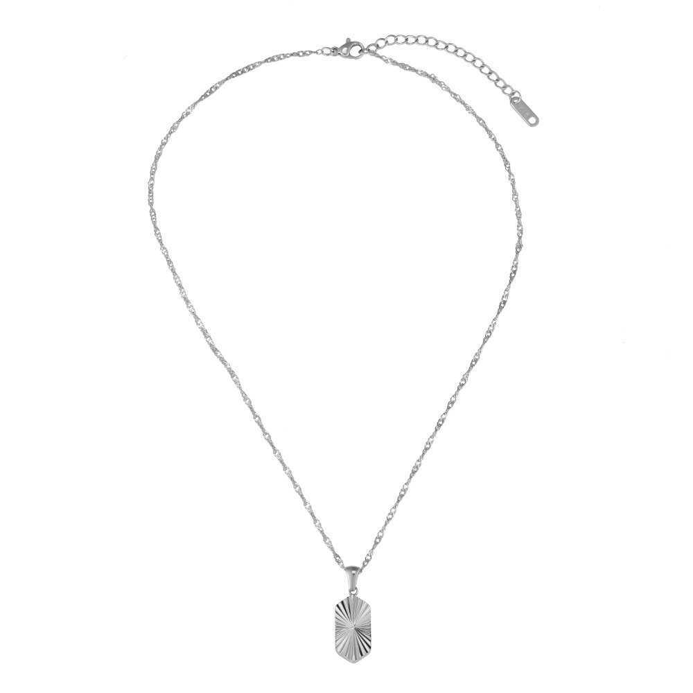 Dazzling Diamond Shape Plate Stainless Steel Necklace