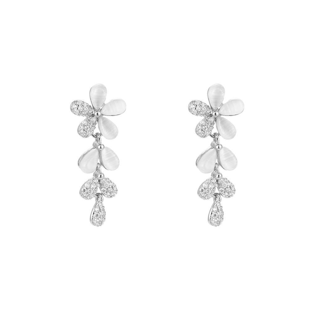 Flower with Leafs Plated Earring