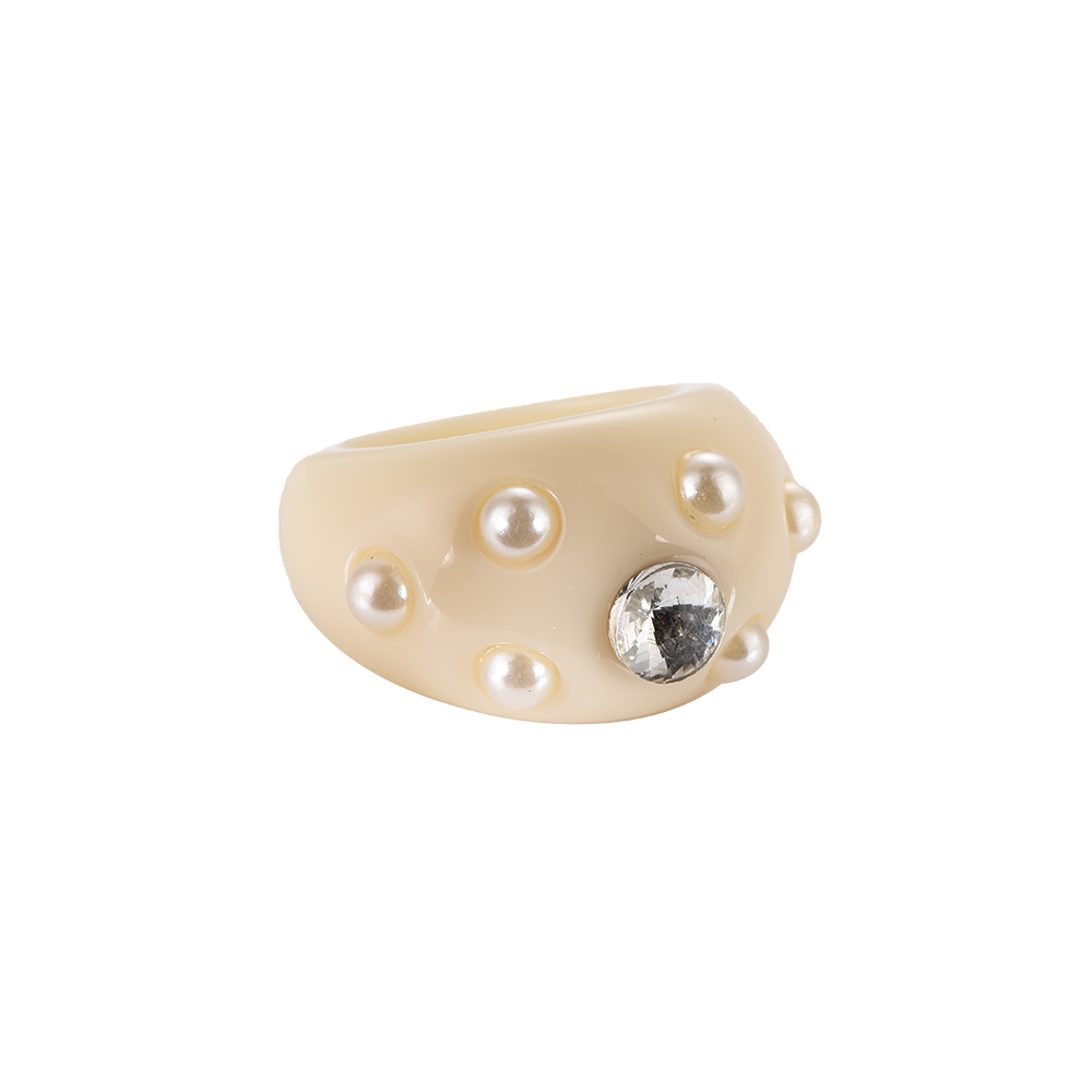 Pearls & Diamond Resin Ring 