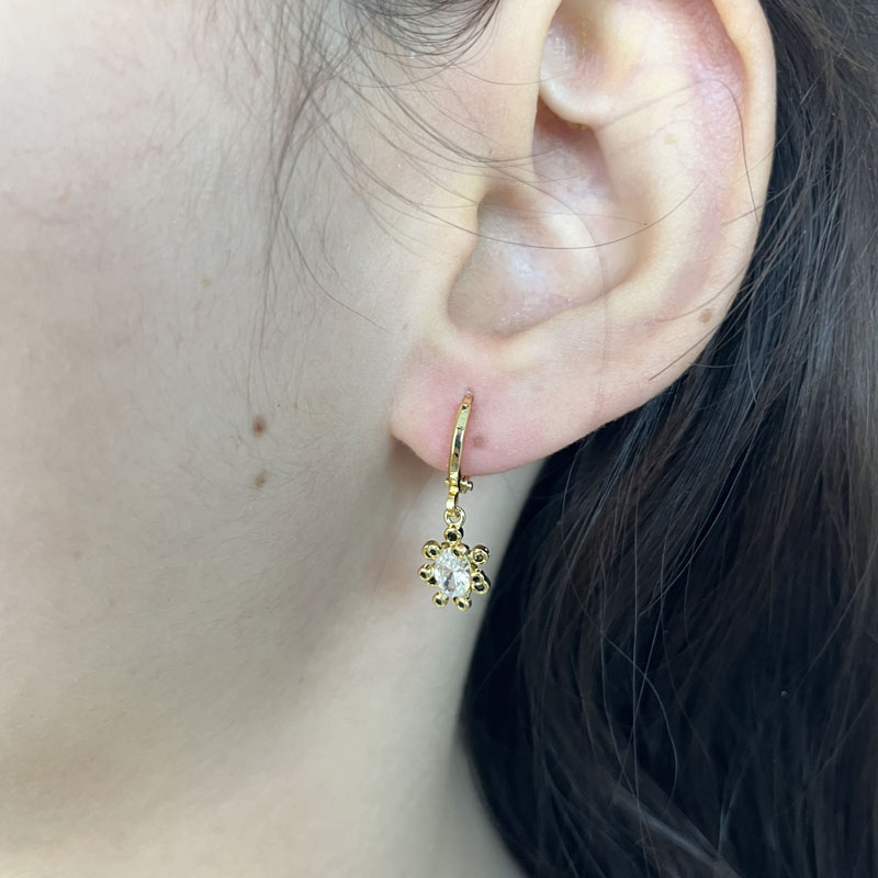 Void Egg Diamond Gold-plated Earrings