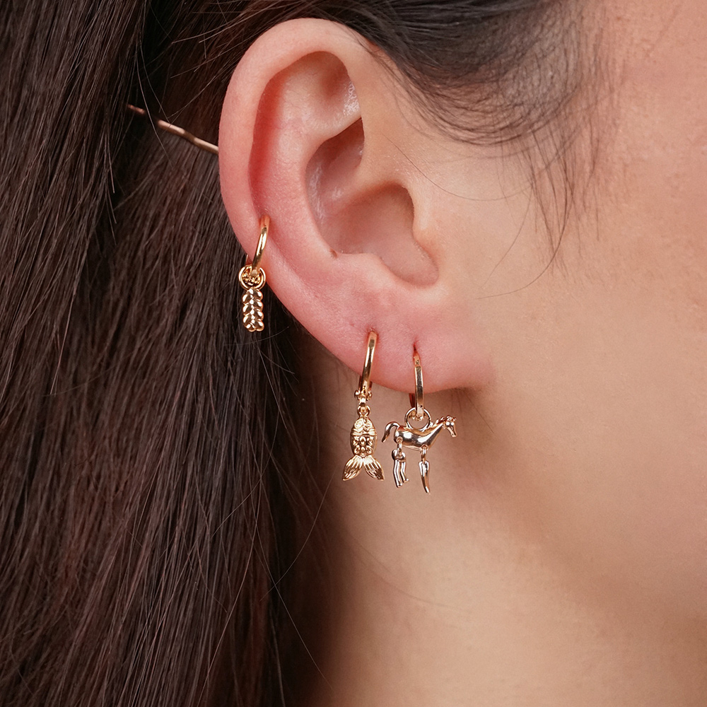 Goldie Fish Plated Earring