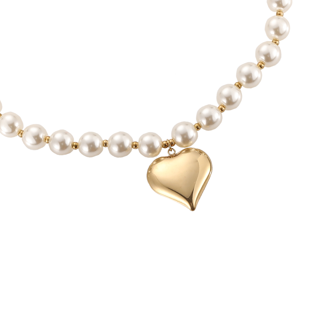 Noble Heart & Pearls Stainless Steel Necklace