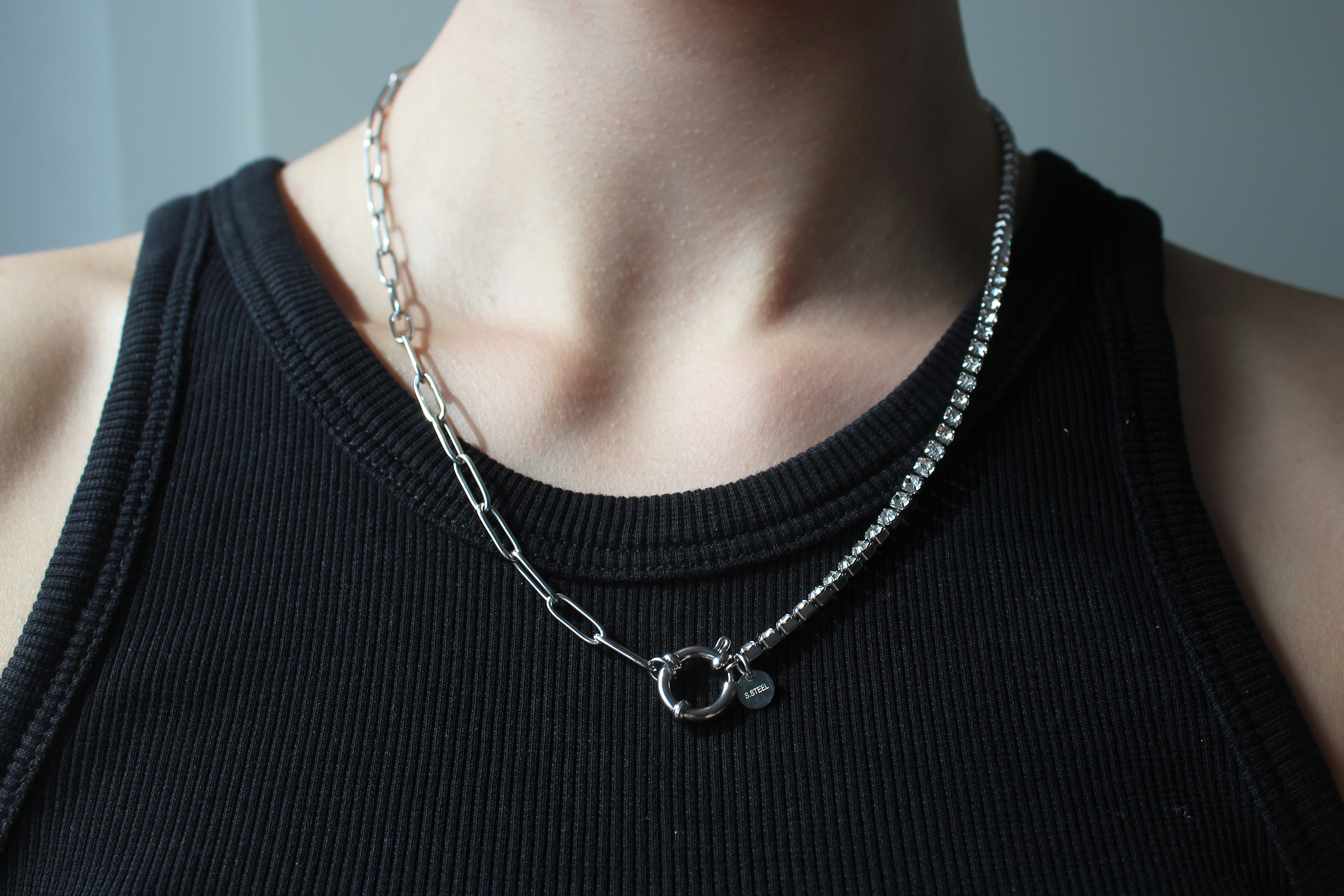 Chain & Diamonds Stainless steel Necklace